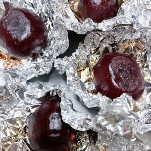 Roasted beets in foil featured image