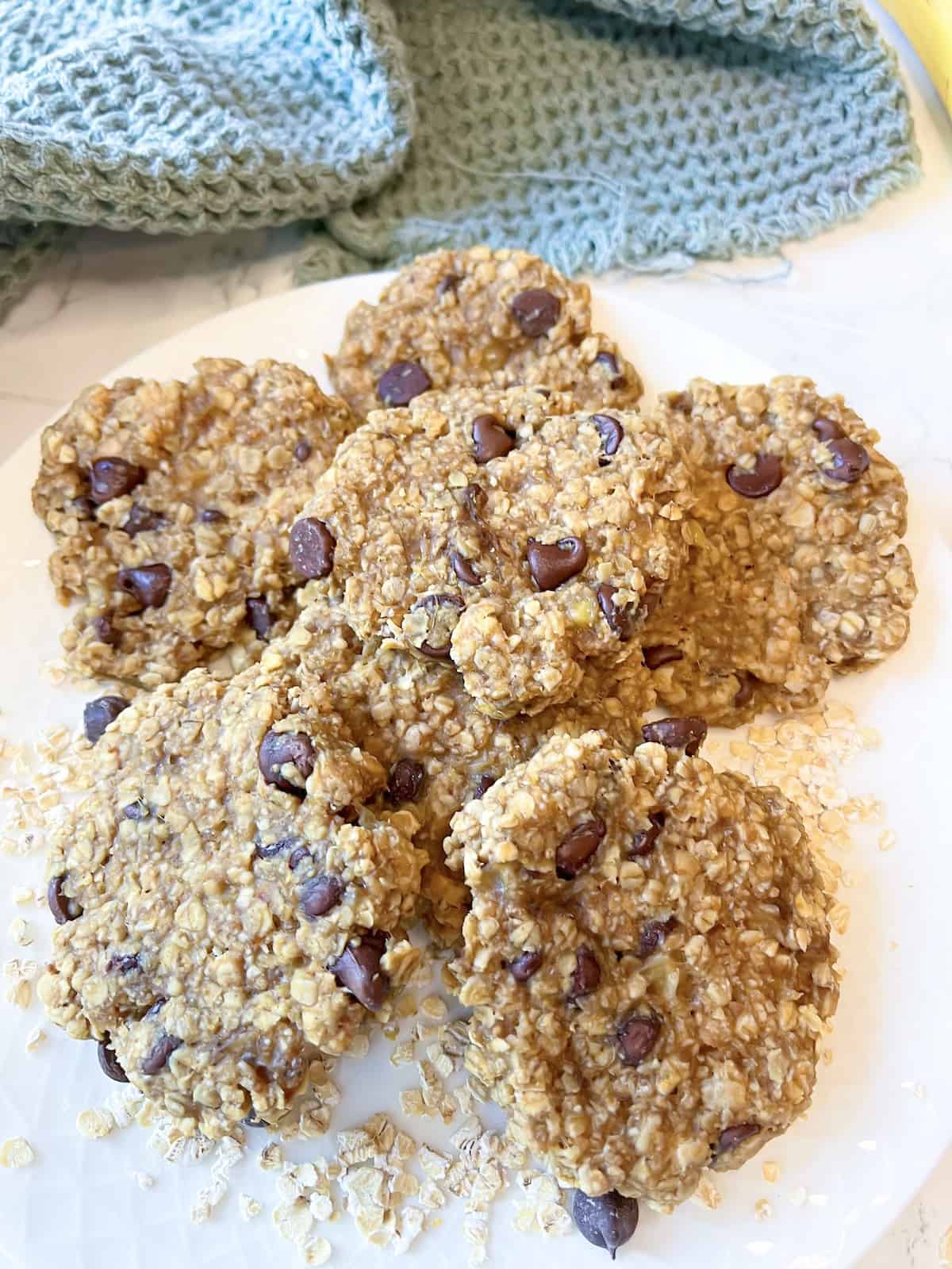 healthy 4 ingredient oatmeal cookies