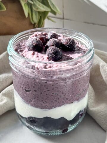blueberry chia pudding side view 2.