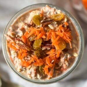 carrot cake overnight oats.