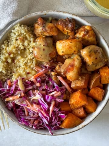 hot honey chicken bowls overhead view.