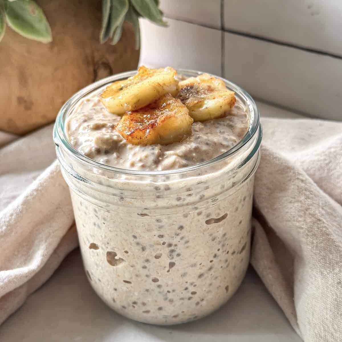 side view of banana cinnamon overnight oats.