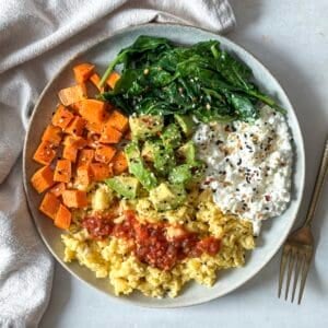 brekkie bowl overhead view.