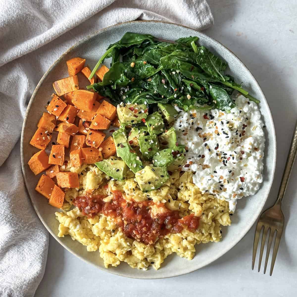 brekkie bowl overhead view.