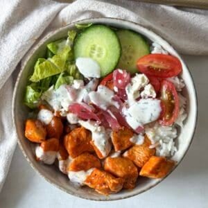 overhead view of buffalo chicken bowl.