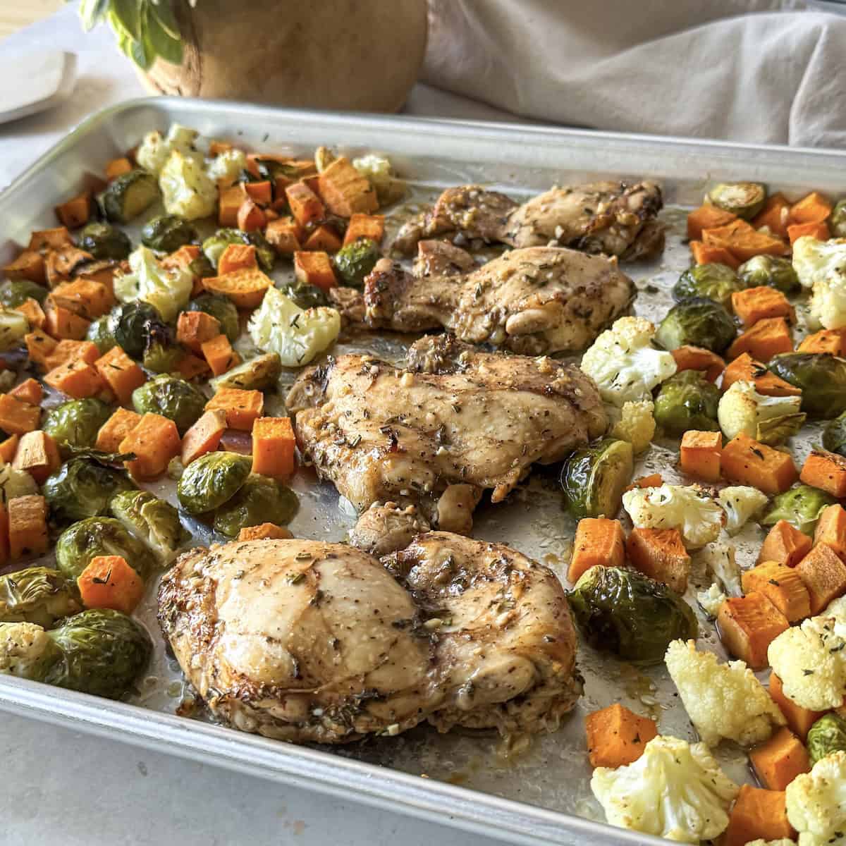 chicken thigh sheet pan dinner final.