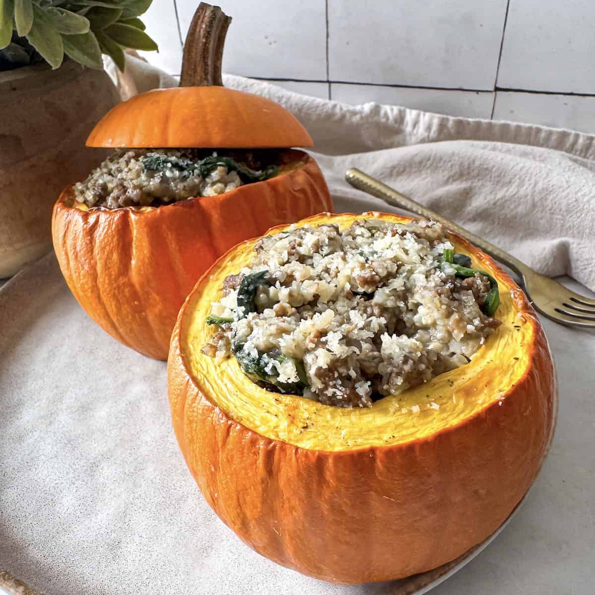 final photo of stuffed pumpkins.