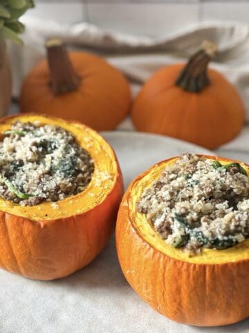 final photo of stuffed pumpkins.