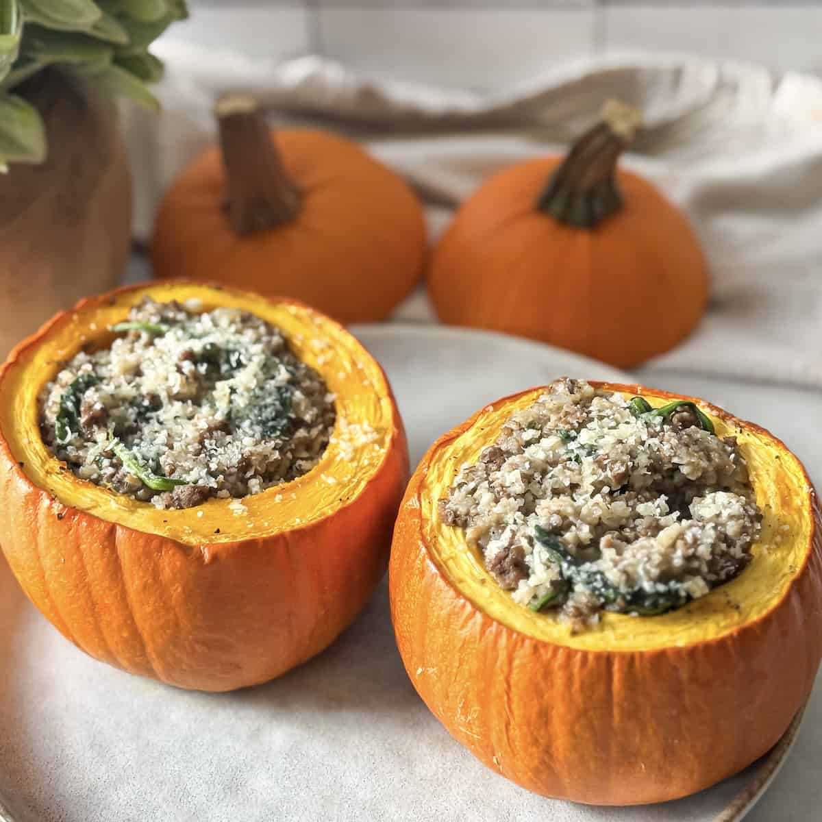 final photo of stuffed pumpkins.