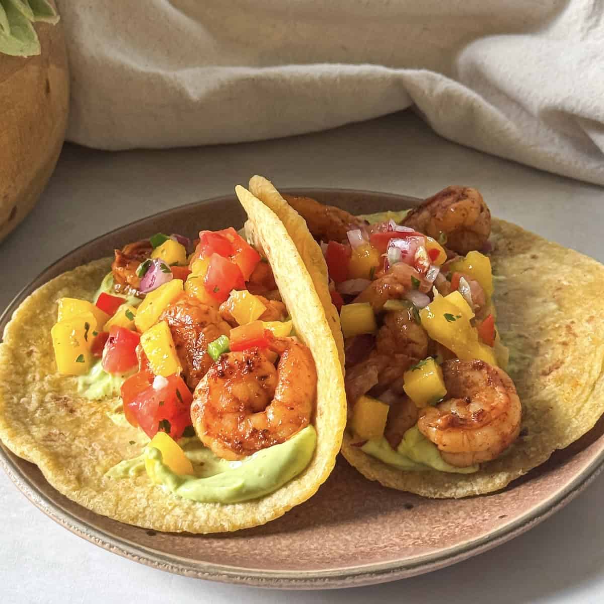 shrimp tacos with mango salsa final.